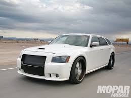 Dodge Magnum Custom Parts Wallpaper 1600x1200 33009
