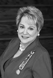 Janet Mantooth's Instagram, Twitter & Facebook