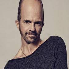 Calogero on wn network delivers the latest videos and editable pages for news & events, including entertainment, music, sports, science and more, sign up and share your playlists. Calogero En Apesanteur Hardstyle Remix By Cochin Donde