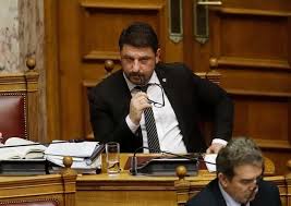 Στη σύμβαση μεταξύ της οπαπ α.ε. Xardalias Den 3ekina Psarema Kai Kynhgi E3airoyntai Treis Nomoi Pote Anoigoyn Ta Praktoreia Opap