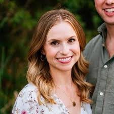 Katherine Kosik's Instagram, Twitter & Facebook