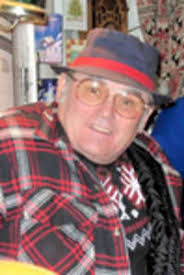 Owen Dyer's Instagram, Twitter & Facebook