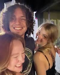 MJ 🌞 (@maria.monteith) • Instagram photos and videos