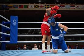 Em aproximadamente 3000 a.c., o boxe surgiu no egito como peça integrante das festas realizados pelo faraó, onde homens despidos lutavam entre si. Mjs9xrsp42p2lm