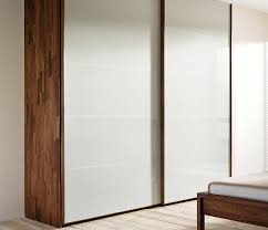 Modern bedroom cupboards also offer smooth hinges that don't creak when you need to open the cupboard door while your partner is asleep. China Fancy Clothing Armoire Wooden Bedroom Cupboards Wardrobe Closet Armoire China Wardrobe Closet Armoire Bedroom Cupboards