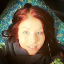 Tracy Holmquist's Instagram, Twitter & Facebook