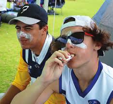 Laura Davis wins gold!