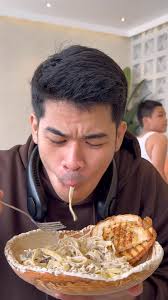 FOR SALE STYRO BOX FOR ICE BRAND NEW PICK UP ONLY OR VIA LALAMOVE PM ME!