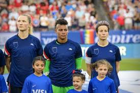 See more of equipe de france de football féminin on facebook. Etats Unis Des Maillots A L Envers En Signe De Protestation L Equipe