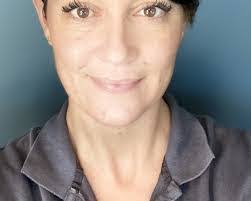 Melissa Filkins's Instagram, Twitter & Facebook