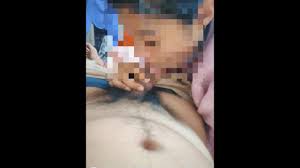 ดึกๆน้องชอบหิวควยทุกคืน ลืมตาตื่นมาน้องก็มาแอบอมควยอยู่แล้วคงจะหิวน่าดู  เสียงไทย