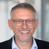 Employee overview: Your contact persons