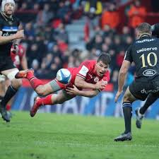 Un match lors duquel les rochelais, qui se hissaient à ce stade de la compétition pour la première fois de leur histoire, ont joué à 14 pendant toute la seconde période. Pin Auf Rugby