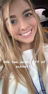 Ellis Townsend's Instagram, Twitter & Facebook