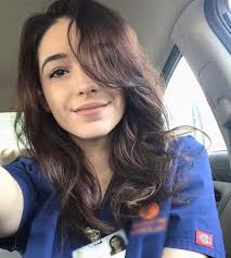 Woman with ultra-rare water allergy can't go out in the rain