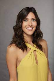 Make social videos in an instant: Becca Kufrin Is The Bachelorette Who Is 2018 Bachelorette