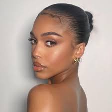 Makeup artist needed for June 7th wedding in Langley. 4 hours at $50/hour