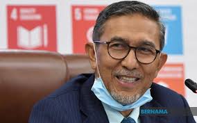 Memiliki perakuan kelulusan jek pada sekatan yang sama atau yang lebih tinggi dan berdaftar dengan st. Naik Taraf In English Teksi Klia Klia2 Akan Dipasang Sistem Pemantauan Smart Ai Taraf Definite Accusative Tarafi Plural Taraflar Ineketofa