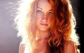 Wallpaper Girl Blue Eyes Light Red Hair Girl Blue Eyes Sunlight Wallpapers Girls Download Red Hair Blue Eyes Redhead Beauty Rich Hair Color