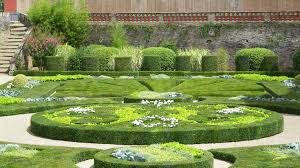 Albi Jardins Du Palais De La Berbie Classes Jardins Remarquables Les Plus Beaux Jardins Beaux Jardins Jardin Francais