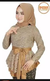 He was born in schwanden in the canton of glarus, and arrived in england in 1718, where he started work as a joiner. Atasan Kebaya Kinanti Modern Hijab Remaja Style Modis Cantik Brokat Atasan Kebaya Batik Kebaya Modern Kebaya Kinanti Brukat Furing Kebaya Tradisional Kebaya Wisuda Kebaya Keluarga Kebaya Brukat Terbaru Lazada Indonesia