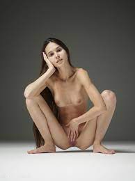 Leona Nude in Fine art erotica at Hegre Hunter