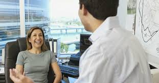 Menceritakan kisah cinta diam diam antara istri boss dan bawahan suaminya. 5 Ways To Have A Better Relationship With Your Boss The Muse