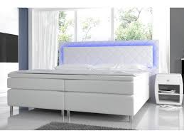 Bett belana weiss schwarz 140x200 cm mit led beleuchtung polsterbett von bett 140x200 weiß günstig bild bett weiß lackiert preiswert dänisches bettenlager von bett 140x200 weiß günstig photo. Boxspringbett Kitibox Mit Led