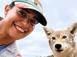 Kelly Beecher's Instagram, Twitter & Facebook