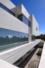 Platos que te harán saborear y. Family House In Pozuelo De Alarcon A Cero Archdaily
