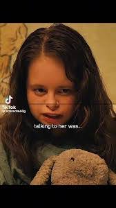 Natalia Watts's Instagram, Twitter & Facebook