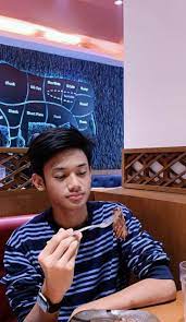  Cogan Lokal Fotografi Remaja Foto Teman Orang