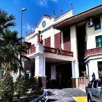 Kaunter pejabat daerah/tanah kuala langat borang notis jualan atau pindahmilik (borang i) majlis perbandaran kuala langat (mpkl) bagi keperluan untuk urusan pindahmilik tanah berkuatkuasa 1 januari 2021.>>klik untuk muat turun borang i. Photos At Pejabat Daerah Tanah Kuala Langat Government Building In Banting