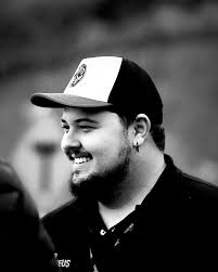 Arthur Resende (@arthurrdresende) • Instagram photos and videos