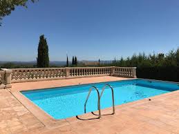 Camping ouvert toute l'année dans le var (83) à fréjus, la beauté des paysages méditerranéens et la douceur de notre climat s'apprécient toute l'année, même hors saison. Bastide Dans Le Var Flayosc Updated 2021 Prices
