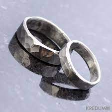 Hammered Wedding Band Stainless Steel Womens And Mens Handmade Wedding Ring Simple Unique Ring For Him For Her Draill Line Dark Hammered Wedding Bands Mens Wedding Rings Cool Wedding Rings