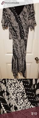 Dressbarn Dress Black White Long Dress Flares Along The Bottom Of The Dress 100 Rayon Has Slip Inside Th Dress Barn Dresses Long White Dress Dressbarn