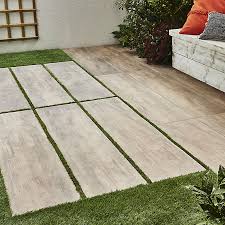 Maybe you would like to learn more about one of these? Vintage Natural Matt Wood Effect Porcelain Outdoor Floor Tile Pack Of 2 L 1195mm W 297mm Diy At B Q