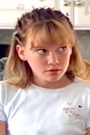 13 Butterfly Clip Hairstyles That Are So Late '90s It Hurts