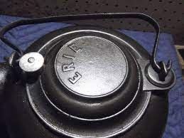 Cast Iron Guys Erie Griswold No 8 Tea Kettle All Original Fully Restored Gate Marked C 1890 1920 Item 1282 Please Note All Pictures On Our Site Are Of The Actual