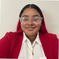 Kelly Ocasio's Instagram, Twitter & Facebook