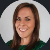 Ciara Farrow's Instagram, Twitter & Facebook