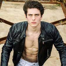 Dani Garcia Daily Fashion And Style Inspo Handsome Male Models Cool Casual Stylish Stre Handsome Male Models Celebrities Leather Jacket Celebrity Jackets