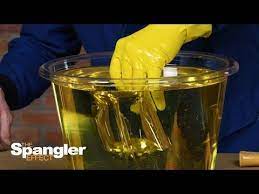 Steve Spangler Is A Best Selling Author Educator And Emmy Award Winning Science Communicator Who Finds The Most Creative Way Science Tricks Broken Glass Glass