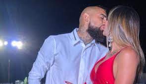 Arturo vidal dan sonia isaza sempat menjadi sorotan publik lantaran hubungan cinta keduanya kandas. Murio El Amor Arturo Vidal Y Sonia Isaza Se Dejaron De Seguir En Instagram