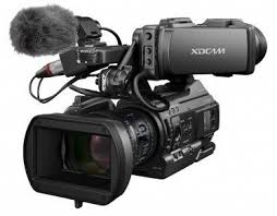 Jake from b&h shares useful advice on how to choose a camera for the budding filmmaker. Best Top 10 Professional Hd Video Cameras Updated 2021