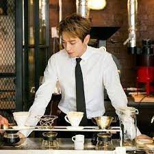 Barista Yh For This I Would Drink Coffee I Despise Coffee But This Kind Of Atmosphere Might Compensate Enough