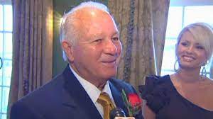 Edwin edwards led a remarkable life that will surely not be repeated. St6fztre6lbnym