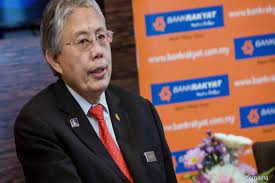 He said we needed to take into account the sensitivity of the matter and to prevent it from being manipulated by the opposition party at that time. ali said amrin subsequently agreed that it should be removed. Bank Rakyat Chairman Shukry Ousted With Immediate Effect The Edge Markets