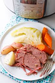 Instant Pot Corned Beef And Cabbage Pressure Cooker Recipe Corn Beef And Cabbage Cabbage Recipes Corned Beef
